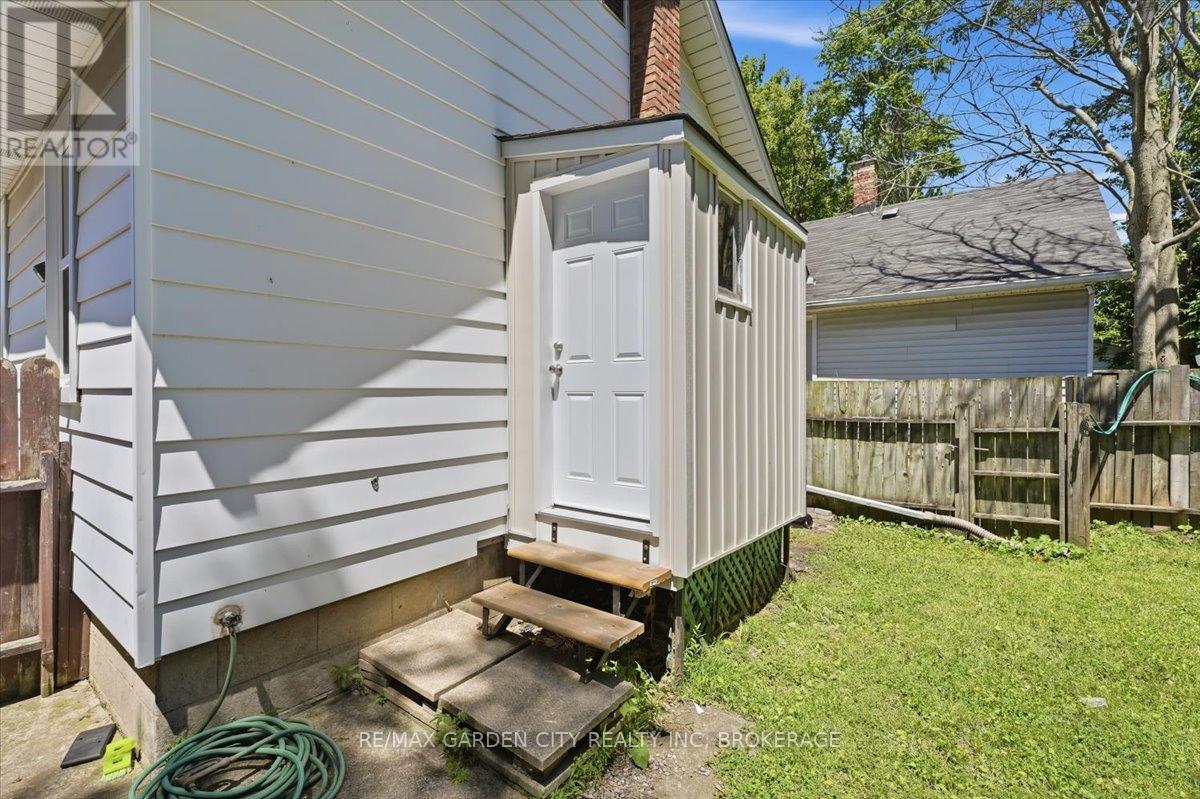 106 Carlton Street, St. Catharines, Ontario  L2R 1R3 - Photo 20 - X13492276