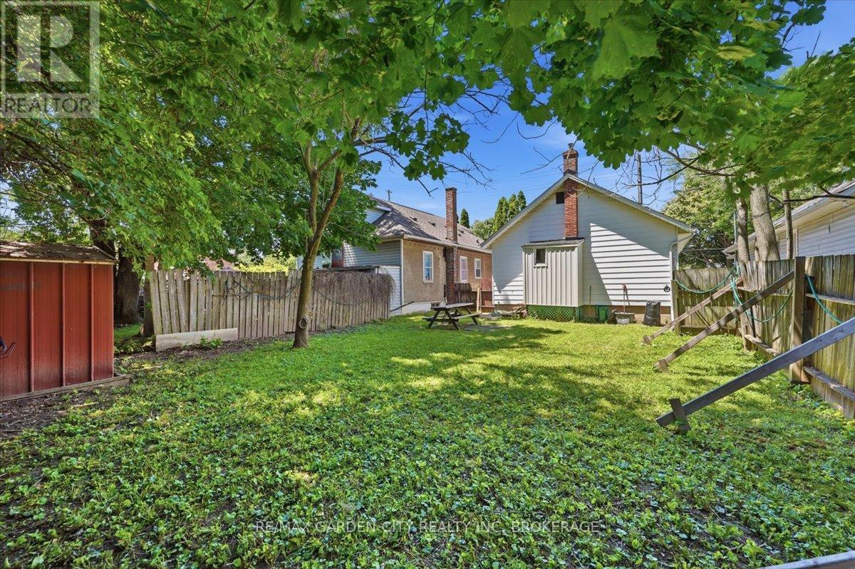 106 Carlton Street, St. Catharines, Ontario  L2R 1R3 - Photo 22 - X13492276