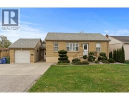 2563 MELDRUM, Windsor, Ontario