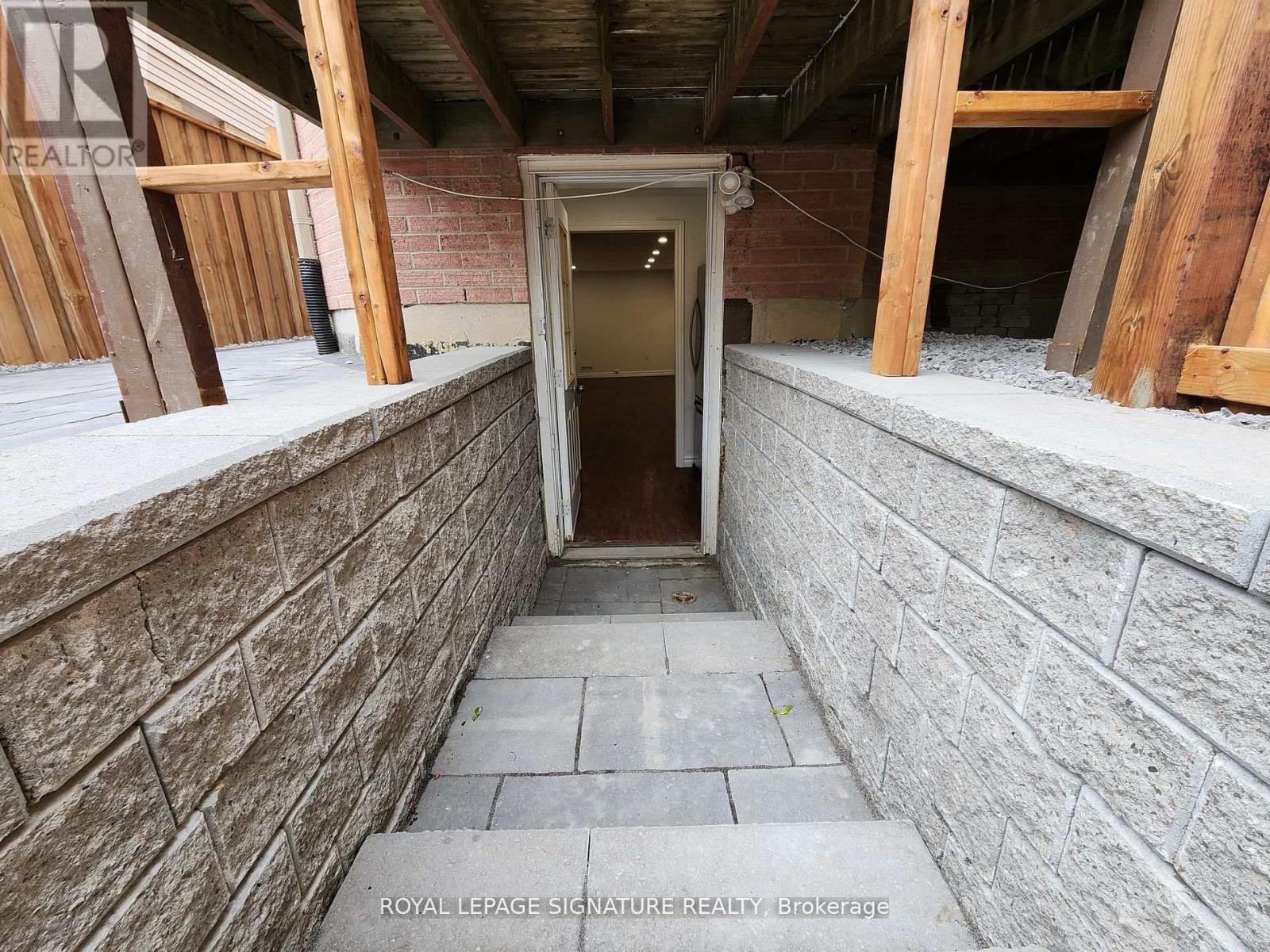 Bsmt - 148 Tamarac Trail, Aurora, Ontario  L4G 5V3 - Photo 3 - N13499684