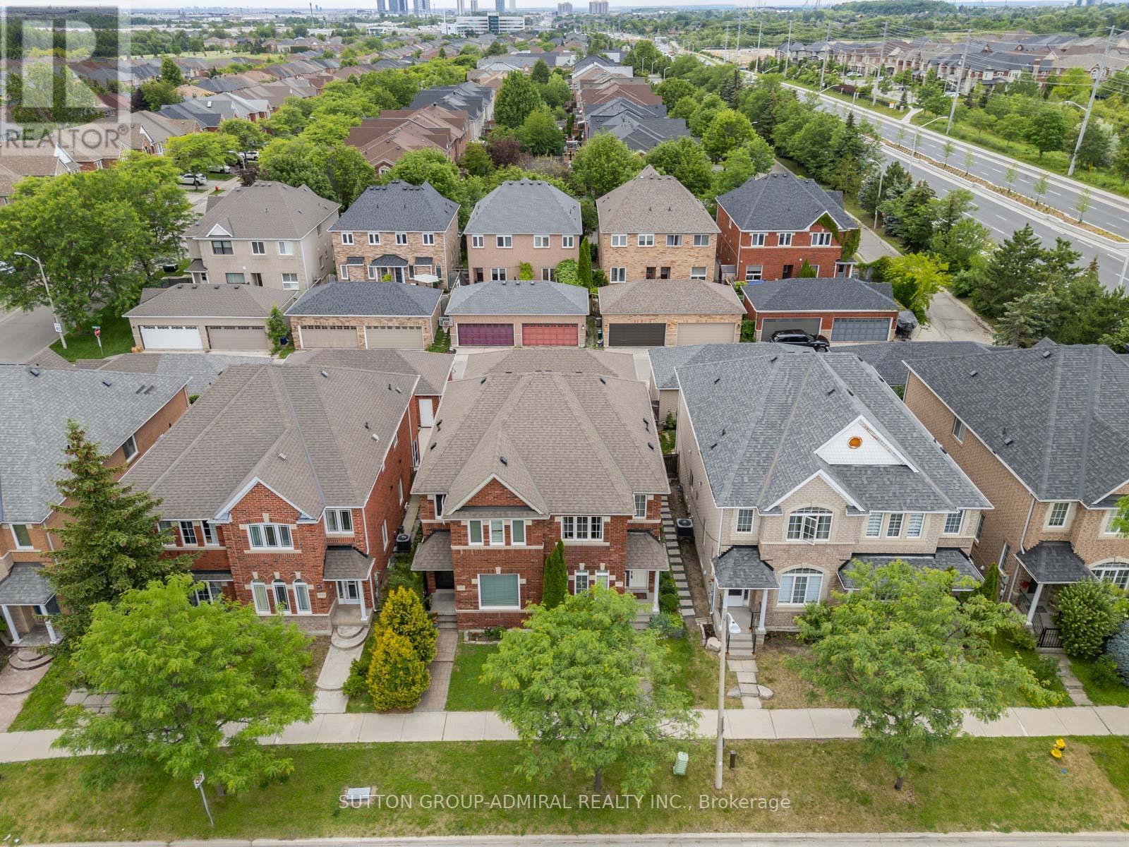 10 Forest Run Boulevard, Vaughan, Ontario  L4K 5J8 - Photo 41 - N13499688