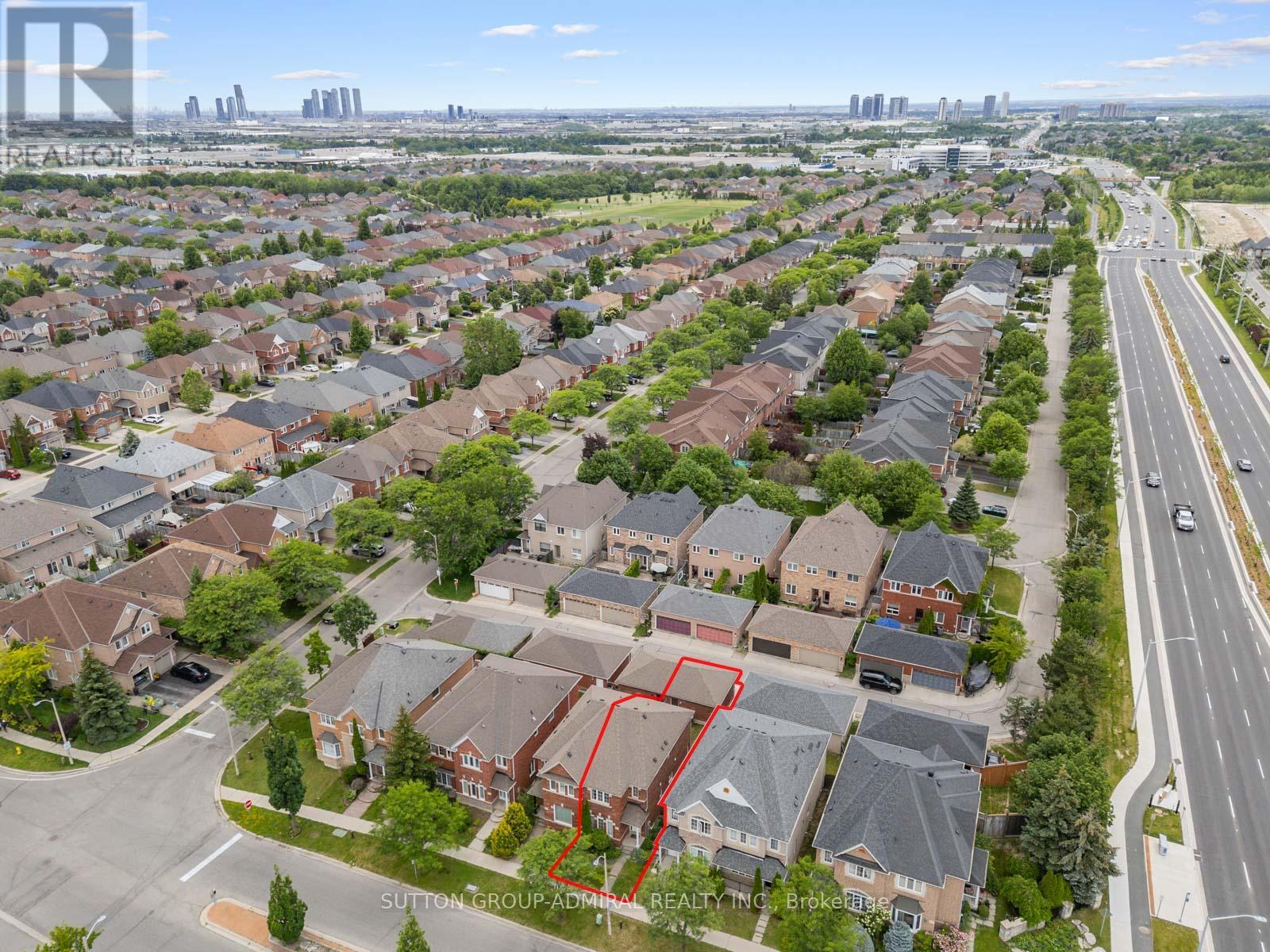 10 Forest Run Boulevard, Vaughan, Ontario  L4K 5J8 - Photo 44 - N13499688