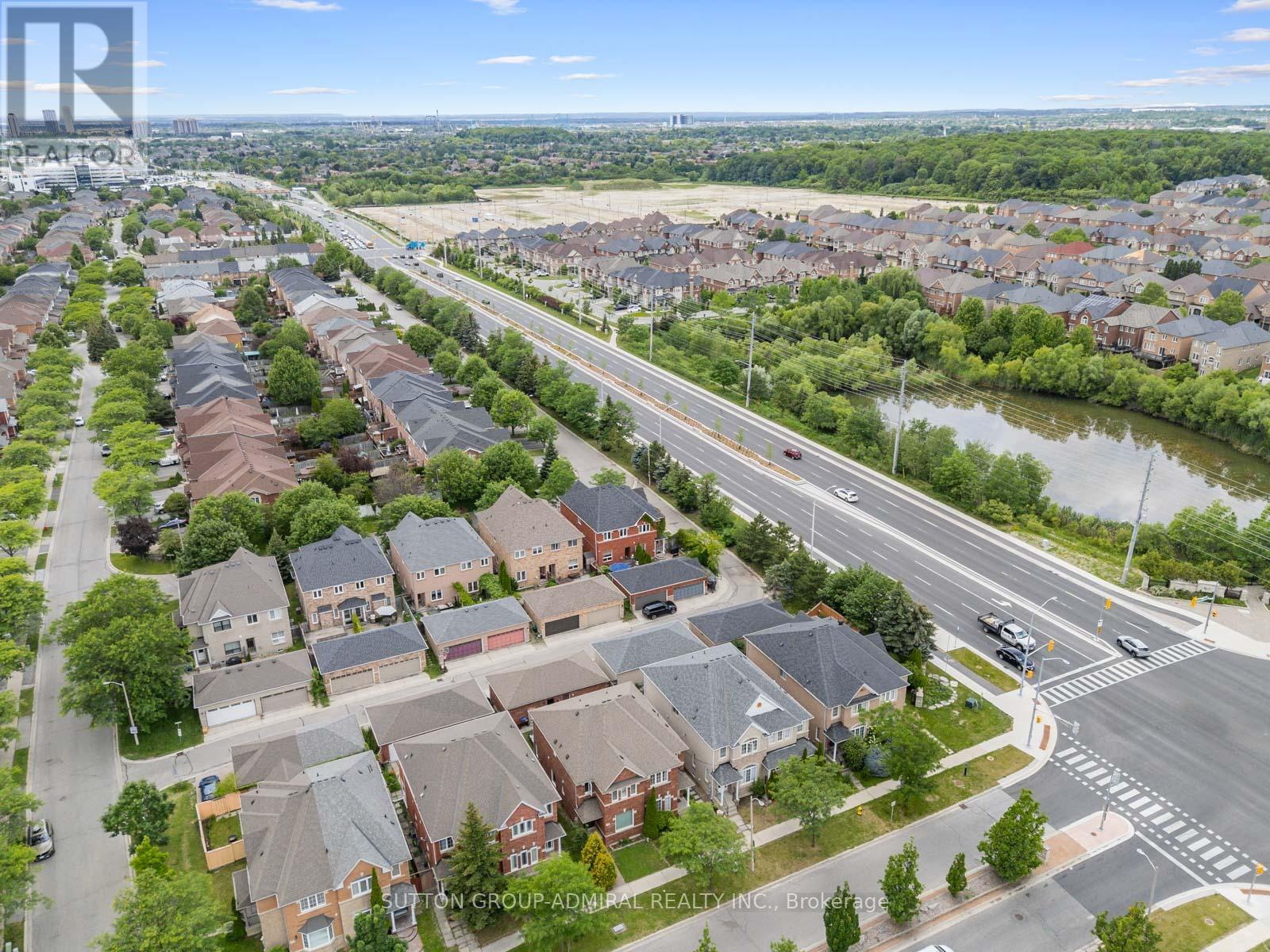 10 Forest Run Boulevard, Vaughan, Ontario  L4K 5J8 - Photo 45 - N13499688