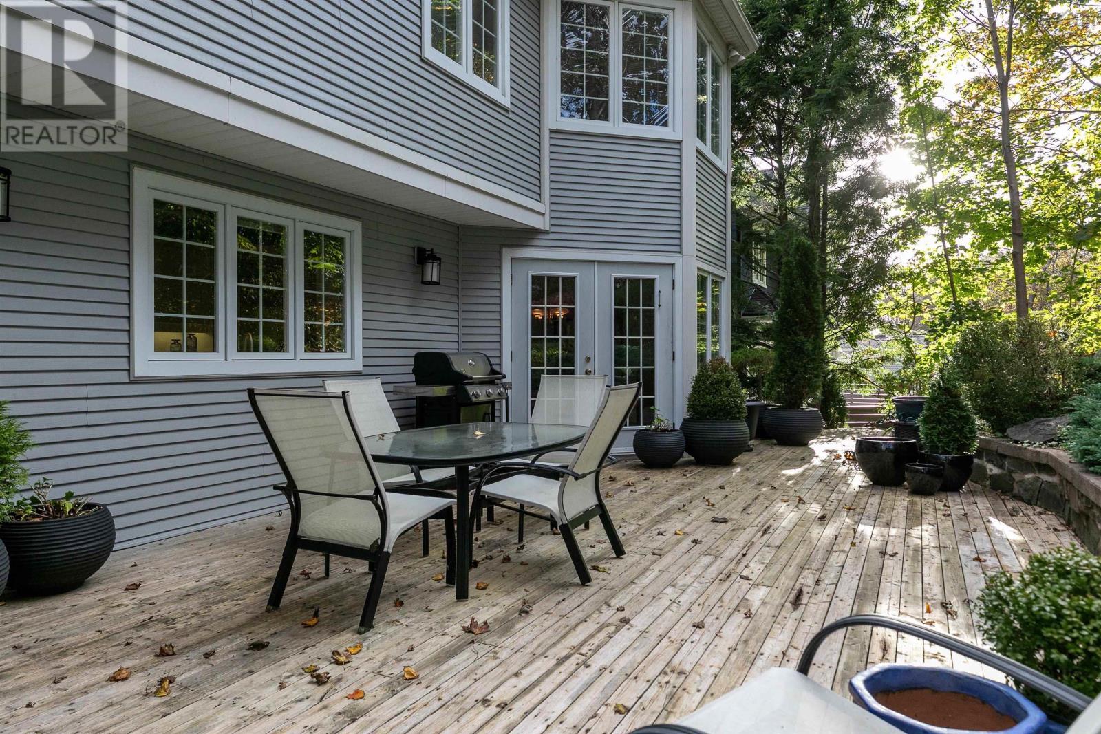6207 Regina Terrace, Halifax, Nova Scotia  B3H 1N4 - Photo 35 - 202607189