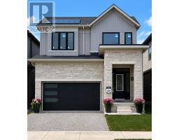 39 PRUDHOE TERRACE, Barrie, Ontario