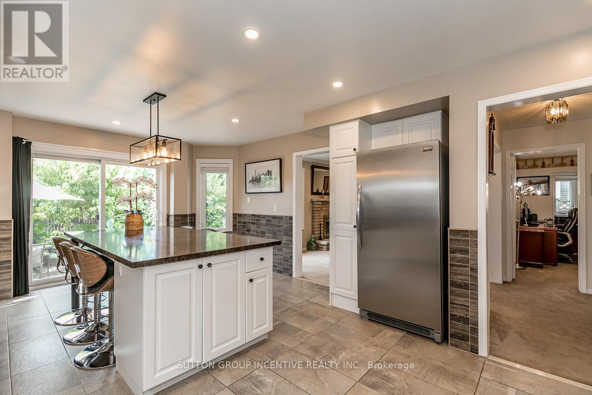 89 Cityview Circle, Barrie (Holly), Ontario  L4N 7V1 - Photo 16 - S13499636
