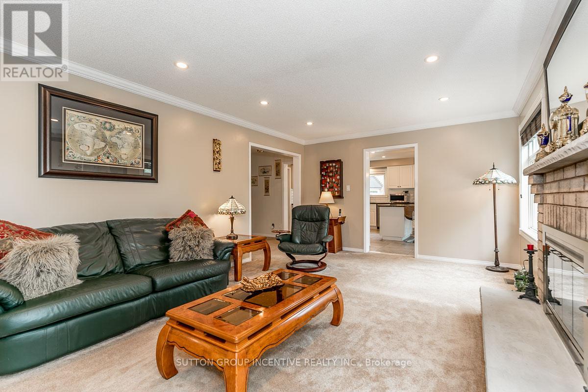 89 Cityview Circle, Barrie (Holly), Ontario  L4N 7V1 - Photo 28 - S13499636