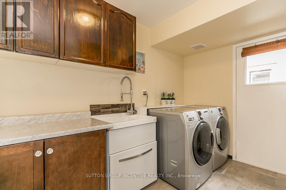 89 Cityview Circle, Barrie (Holly), Ontario  L4N 7V1 - Photo 30 - S13499636