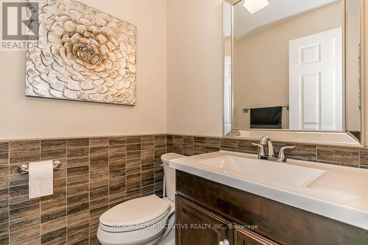 89 Cityview Circle, Barrie (Holly), Ontario  L4N 7V1 - Photo 31 - S13499636