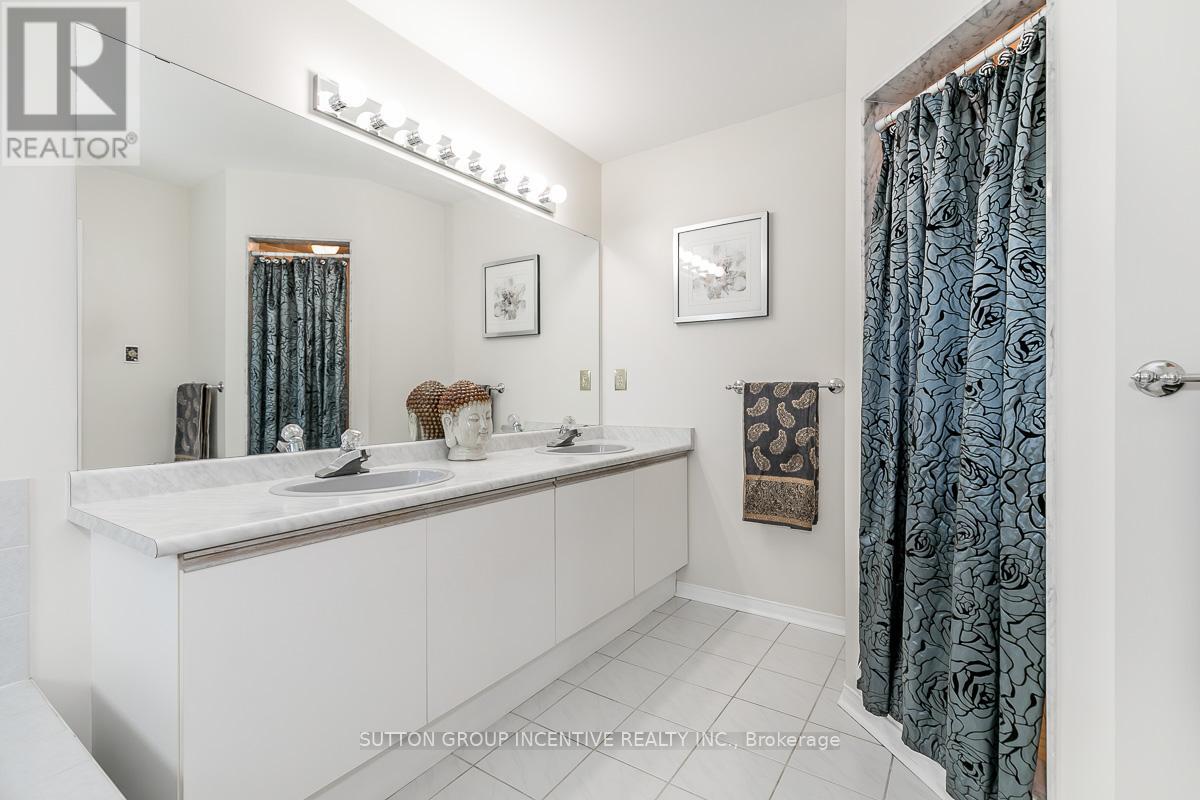 89 Cityview Circle, Barrie (Holly), Ontario  L4N 7V1 - Photo 36 - S13499636