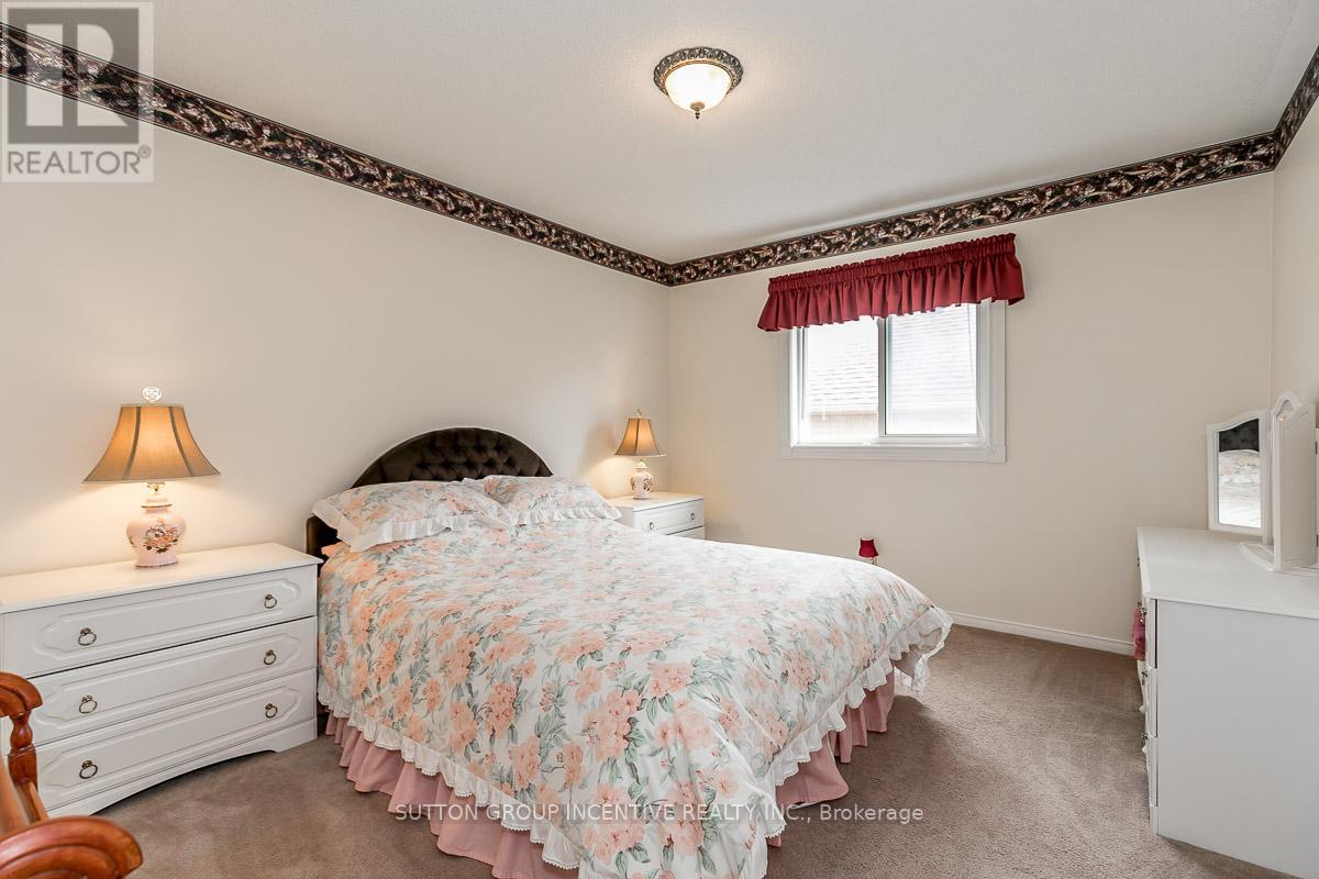 89 Cityview Circle, Barrie (Holly), Ontario  L4N 7V1 - Photo 41 - S13499636