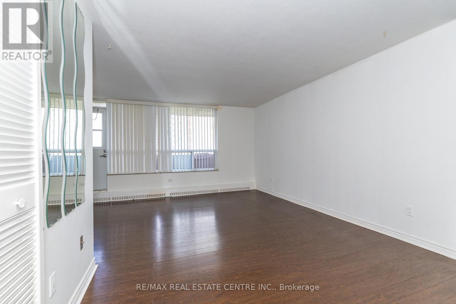 1009 - 3390 Weston Road, Toronto, Ontario  M9M 2X3 - Photo 10 - W13499706