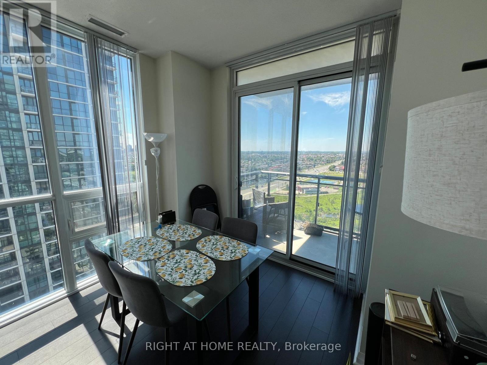 1407 - 5025 Four Springs Avenue, Mississauga, Ontario  L5R 0G5 - Photo 11 - W12790536
