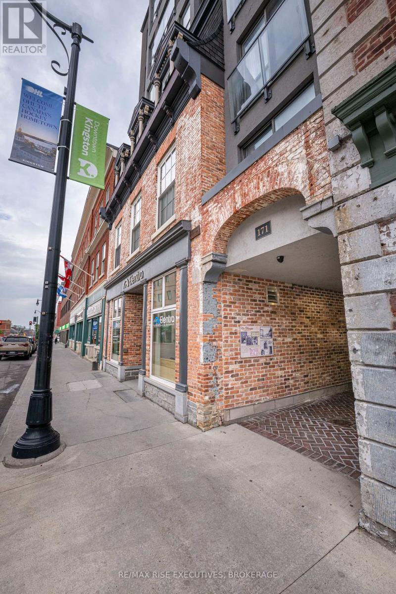101 - 171 Wellington Street, Kingston, Ontario  K7L 1R8 - Photo 4 - X13499768