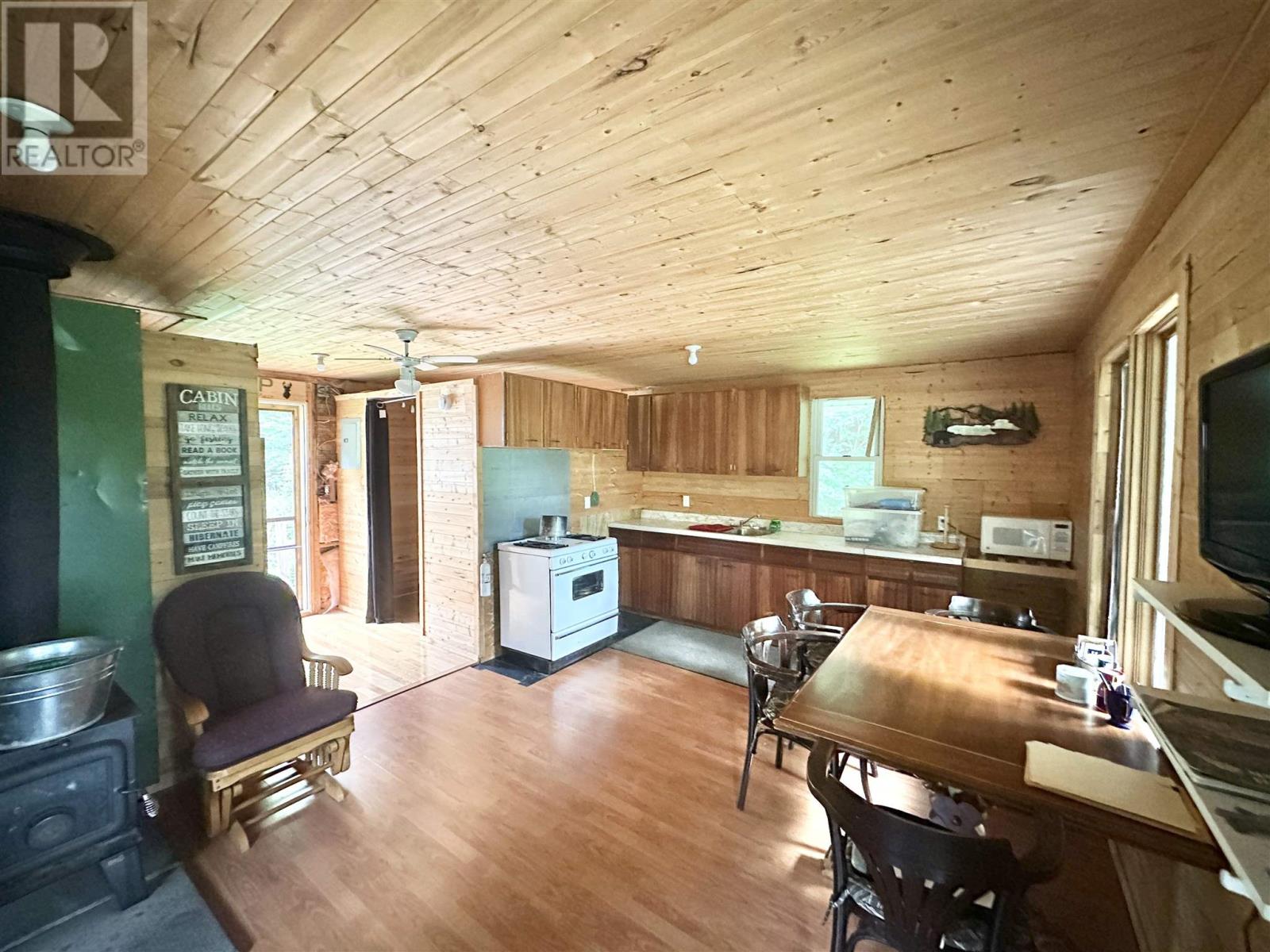 12 Highway 556, 12 Ranger Lake Rd, Searchmont, Ontario  P0S 1J0 - Photo 11 - SM261637