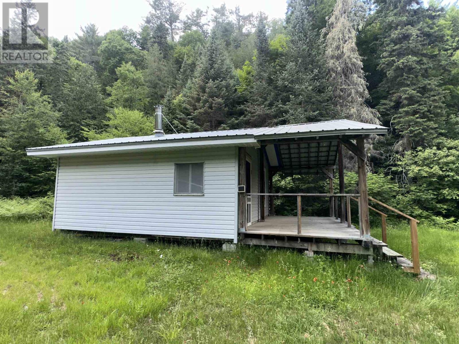 12 Highway 556, 12 Ranger Lake Rd, Searchmont, Ontario  P0S 1J0 - Photo 4 - SM261637