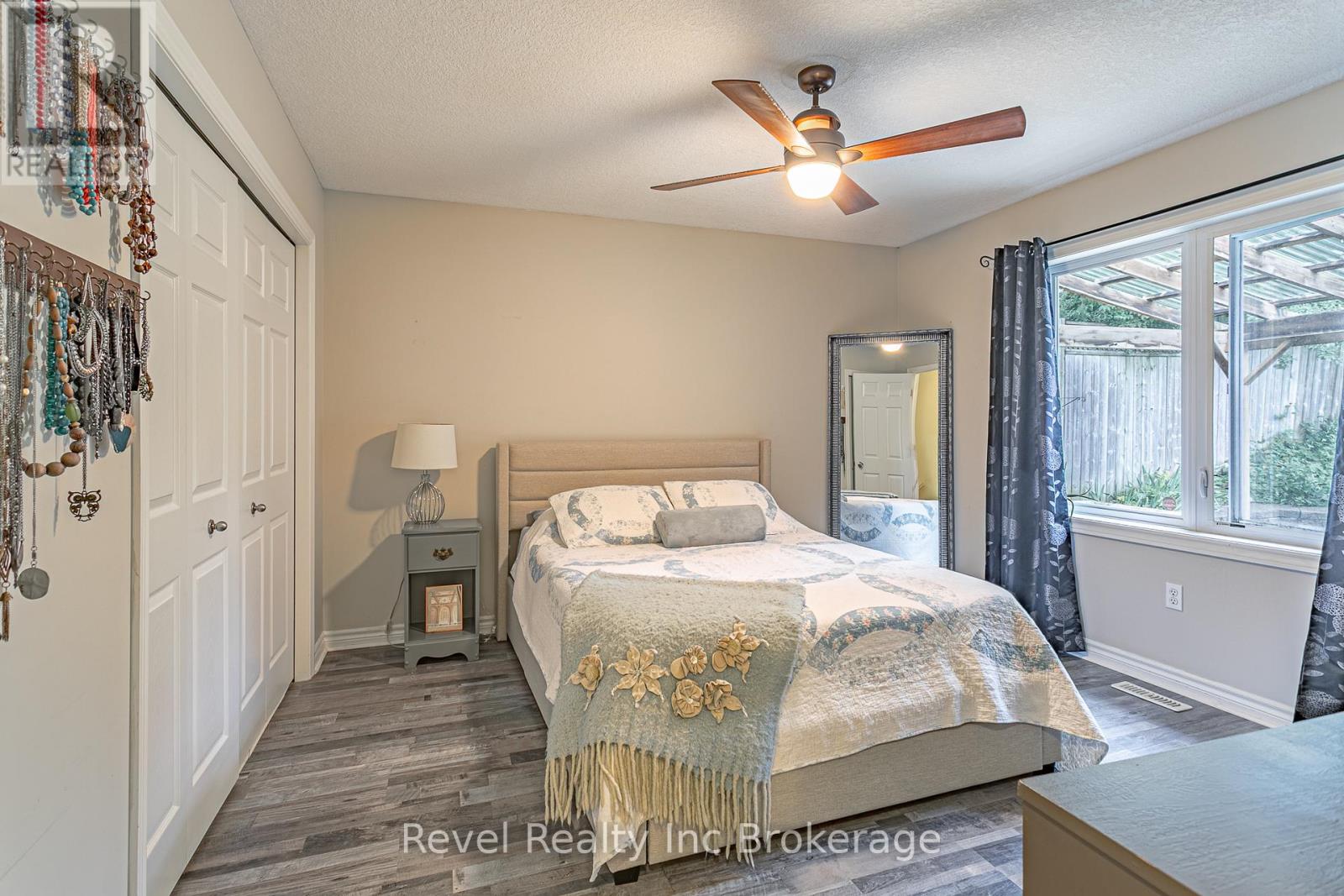 107 King Street E, Ingersoll, Ontario  N5C 1G8 - Photo 10 - X13499722