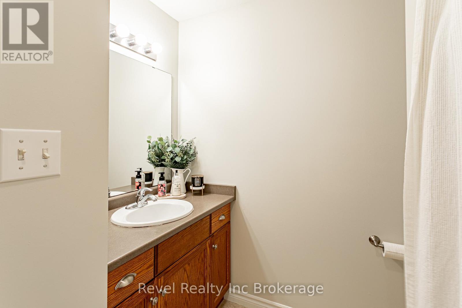107 King Street E, Ingersoll, Ontario  N5C 1G8 - Photo 12 - X13499722