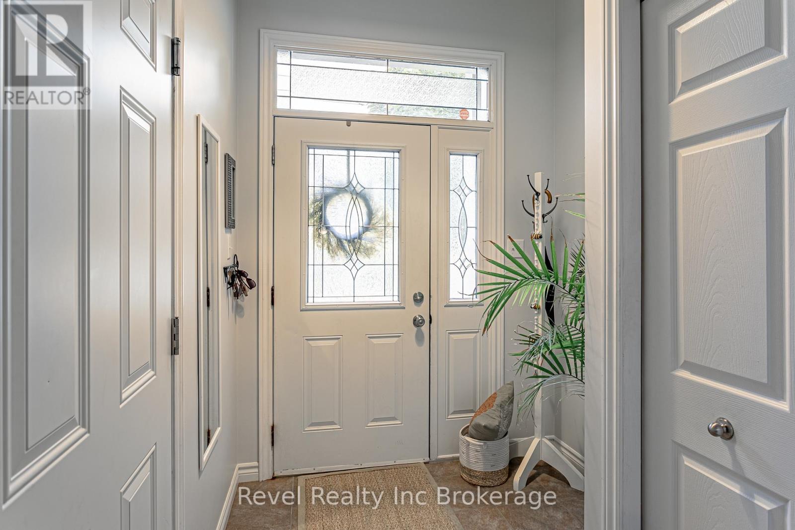 107 King Street E, Ingersoll, Ontario  N5C 1G8 - Photo 4 - X13499722