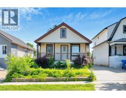 1396 LILLIAN AVENUE, Windsor, Ontario