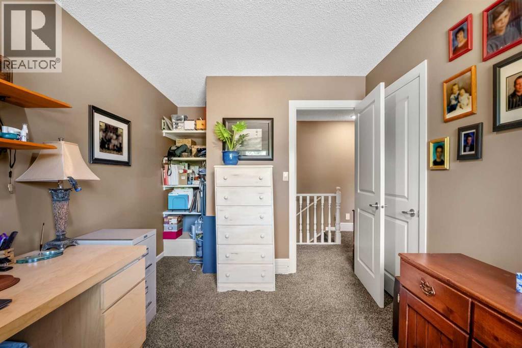 39 Deermoss Place Se, Calgary, Alberta  T2J 6P5 - Photo 32 - A2324042