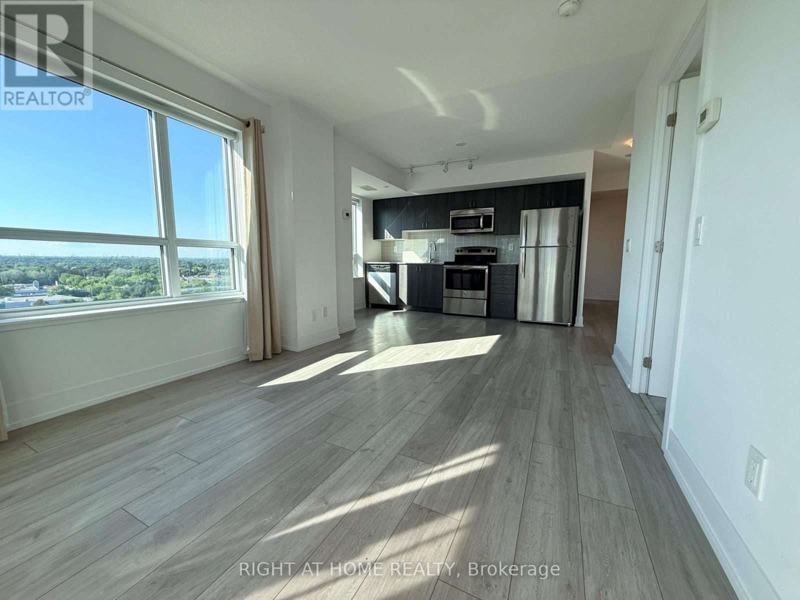 1009 - 1215 BAYLY STREET, Pickering, Ontario