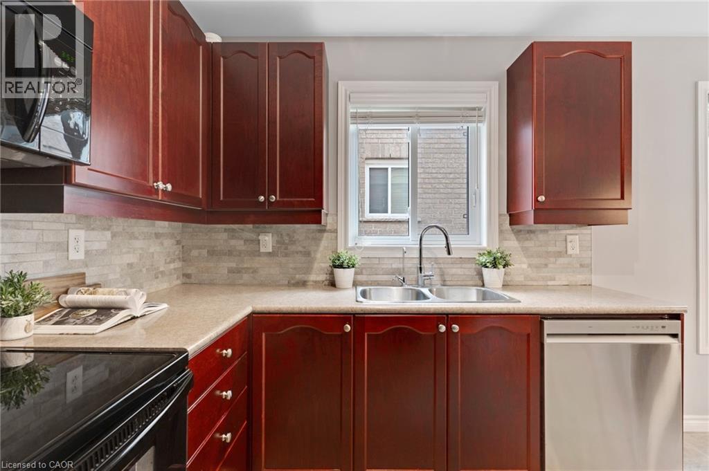 1232 Old Zeller Drive, Kitchener, Ontario  N2A 0A3 - Photo 13 - 40843431