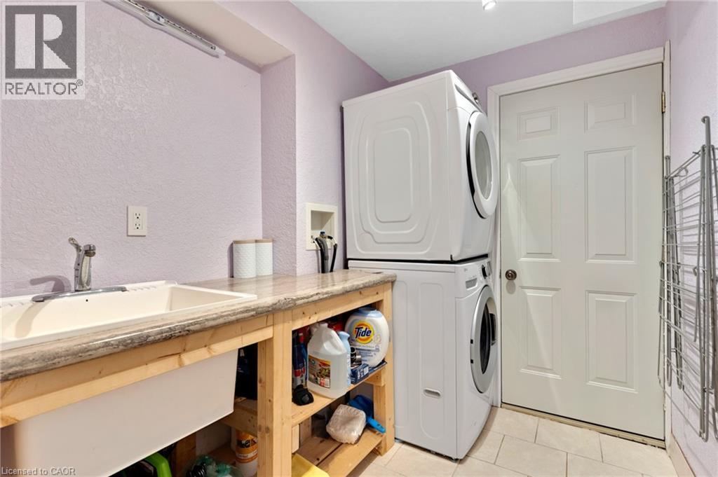 1232 Old Zeller Drive, Kitchener, Ontario  N2A 0A3 - Photo 31 - 40843431