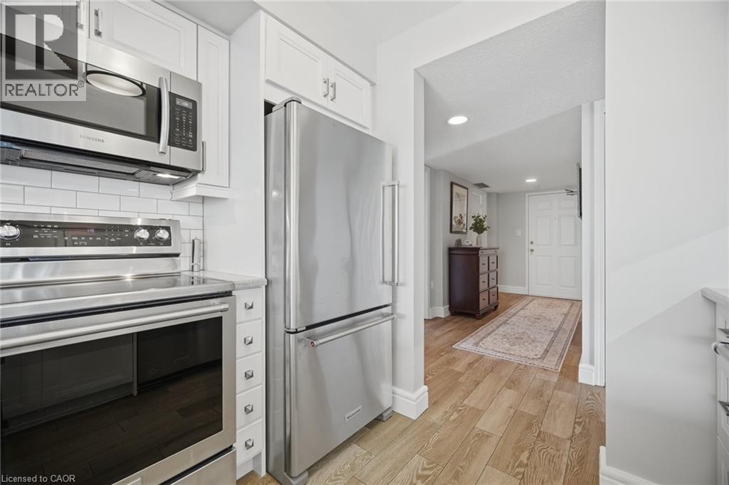 216 Plains Road W Unit# F301, Burlington, Ontario  L7T 4K8 - Photo 11 - 40843053