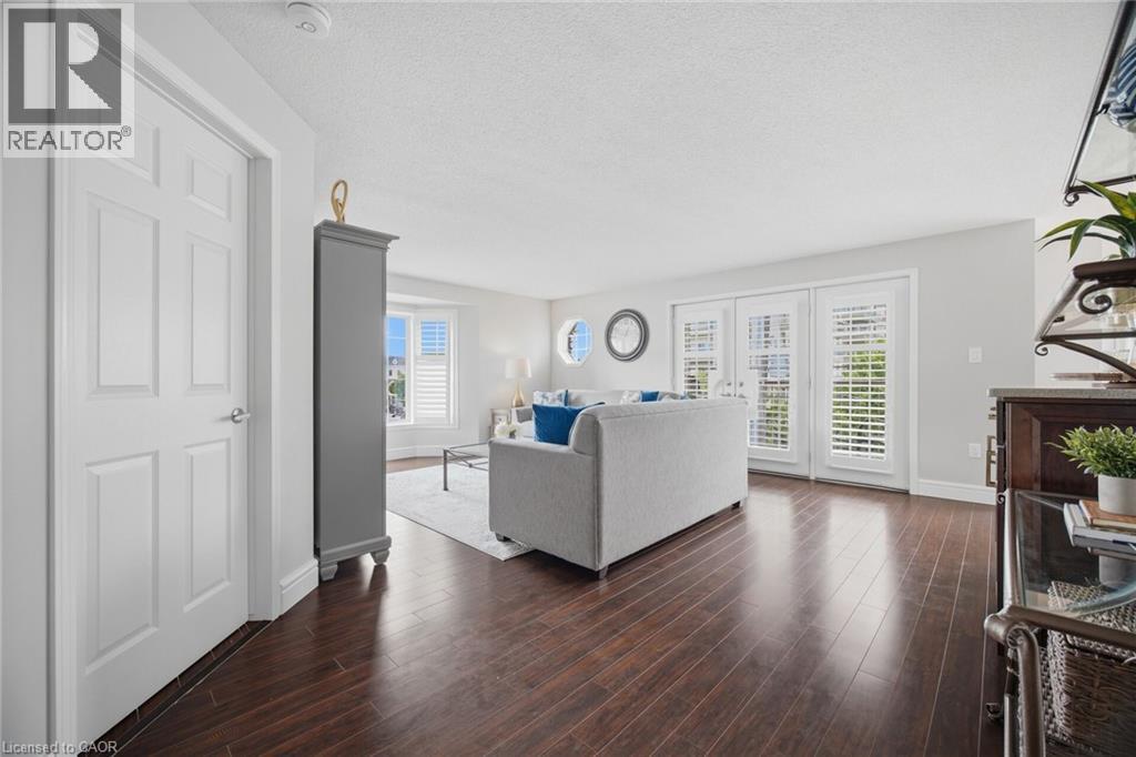 216 Plains Road W Unit# F301, Burlington, Ontario  L7T 4K8 - Photo 16 - 40843053