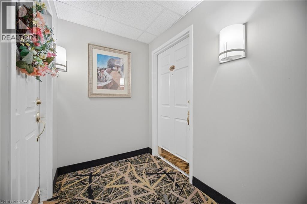 216 Plains Road W Unit# F301, Burlington, Ontario  L7T 4K8 - Photo 4 - 40843053
