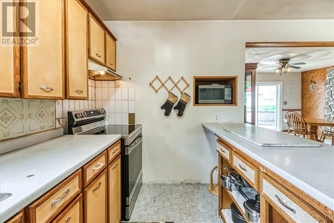 32 Fraser Avenue, Onaping, Ontario  P0M 2R0 - Photo 12 - 2128880