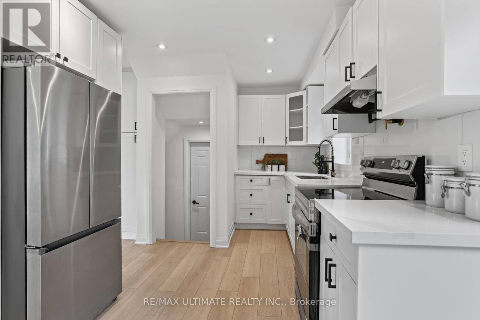 60 Chelwood Road, Toronto, Ontario  M1K 2K8 - Photo 15 - E13499742