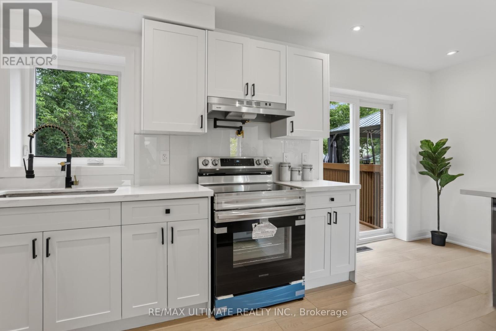 60 Chelwood Road, Toronto, Ontario  M1K 2K8 - Photo 17 - E13499742