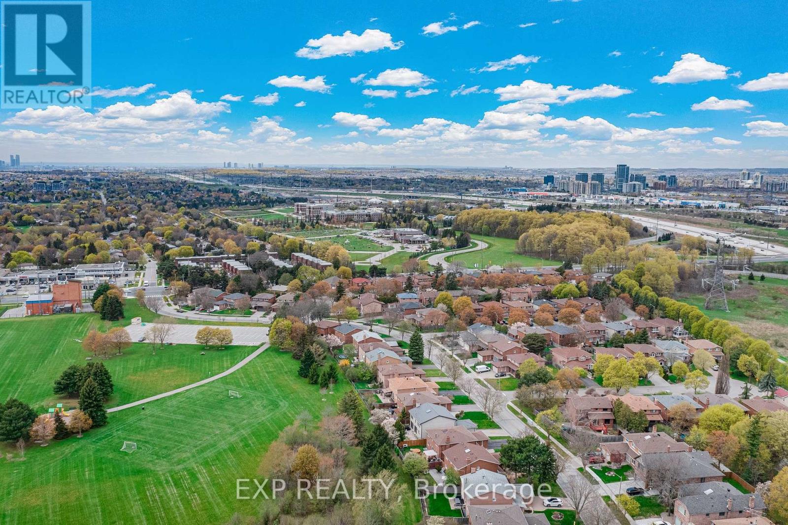43 Abraham Avenue, Markham, Ontario  L3T 5G7 - Photo 47 - N13499716