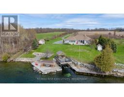 255 GOOD FRIEND DRIVE, Frontenac Islands, Ontario