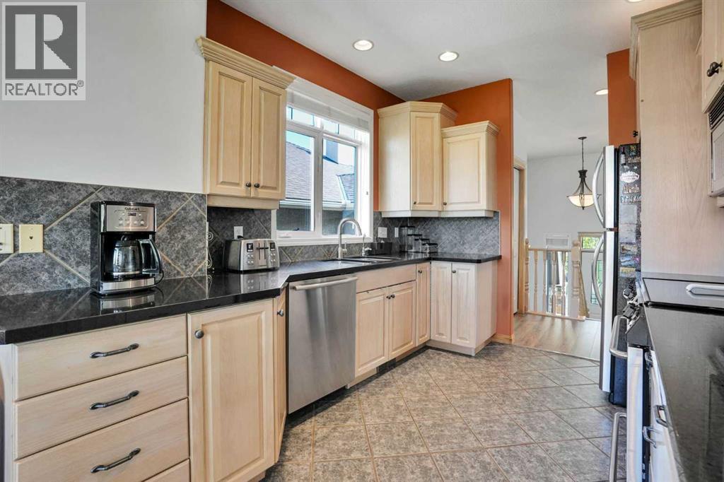 6 Discovery Woods Villas SW, Calgary, Alberta  T3H 5A6 - Photo 31 - A2323139