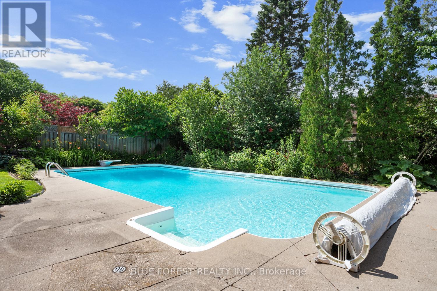 180 Camden Crescent, London North, Ontario  N5X 2J7 - Photo 49 - X13499938