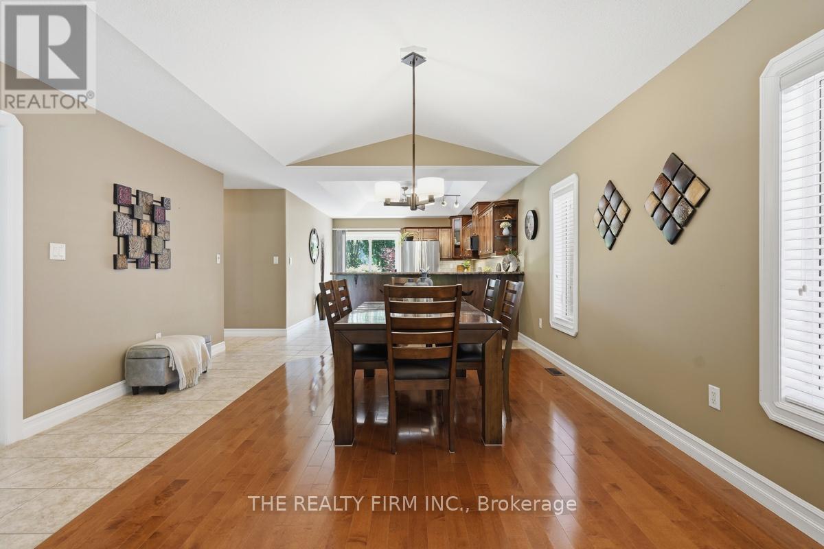 813 Leacock Way, London North, Ontario  N6G 5N5 - Photo 10 - X13500044