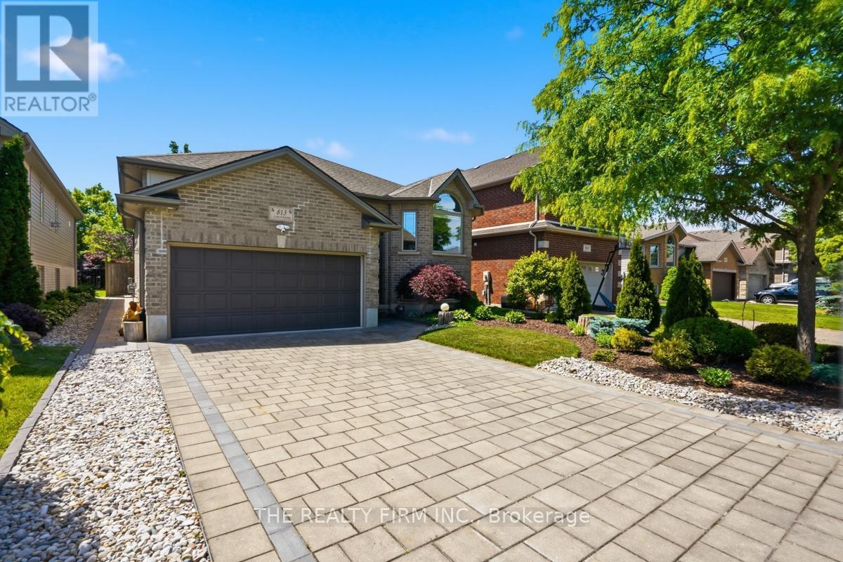 813 Leacock Way, London North, Ontario  N6G 5N5 - Photo 2 - X13500044