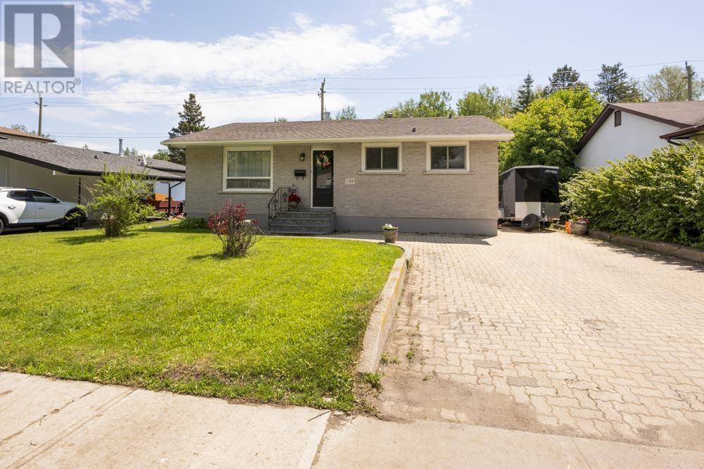 133 Whalen St, Thunder Bay, Ontario  P7A 7H9 - Photo 1 - TB2601724