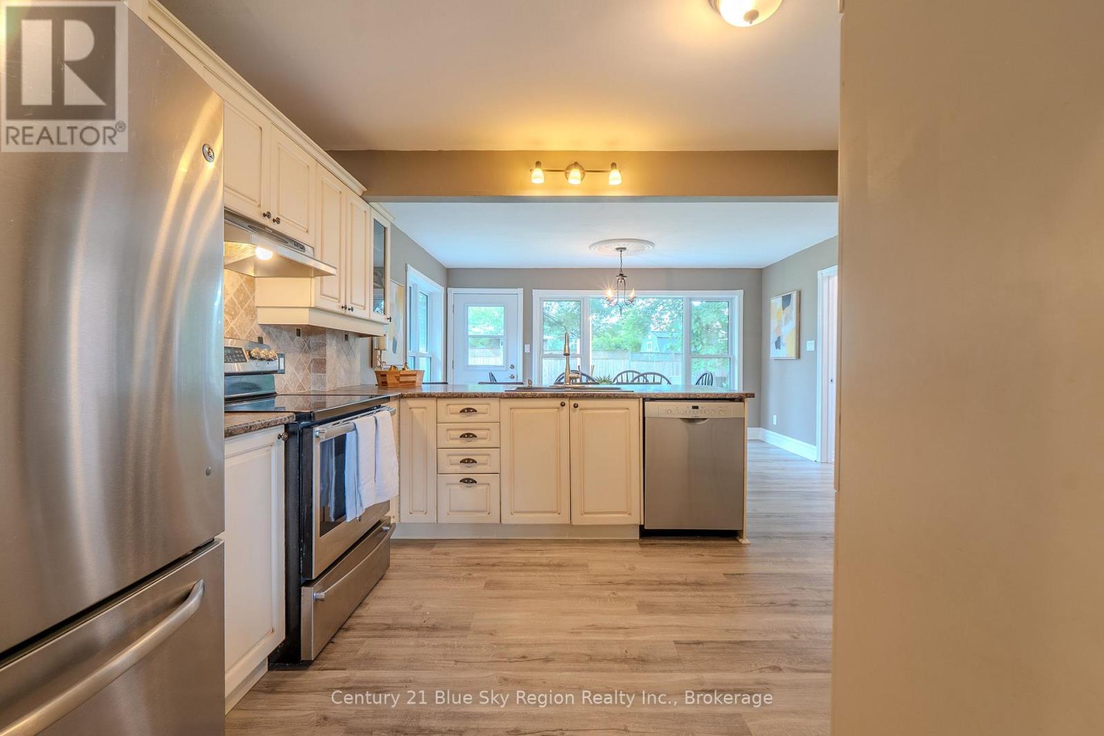 225 Reginald Road, North Bay, Ontario  P1A 3B3 - Photo 9 - X13499802