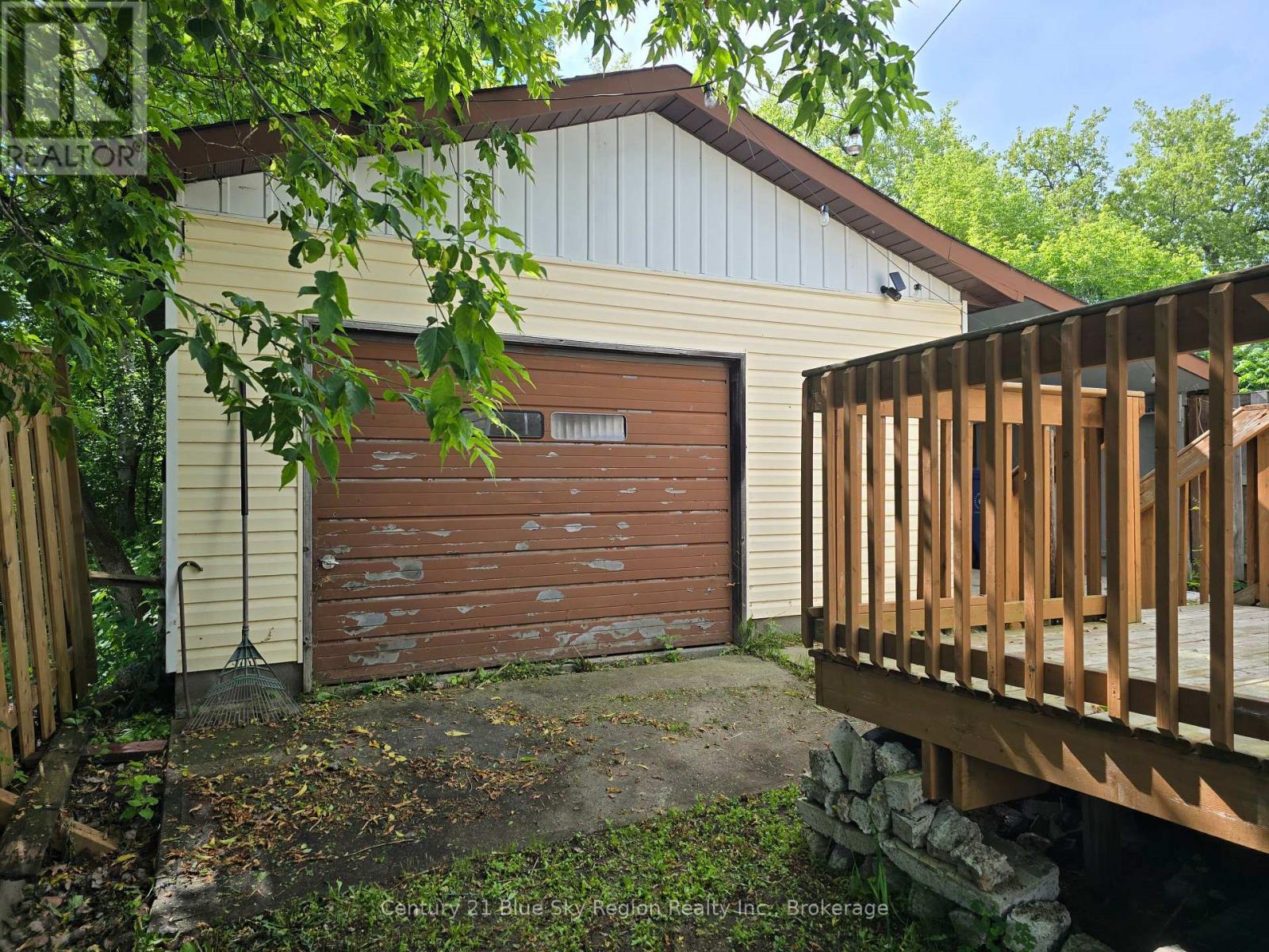 367 Princess Street W, North Bay, Ontario  P1B 6C7 - Photo 2 - X13499964