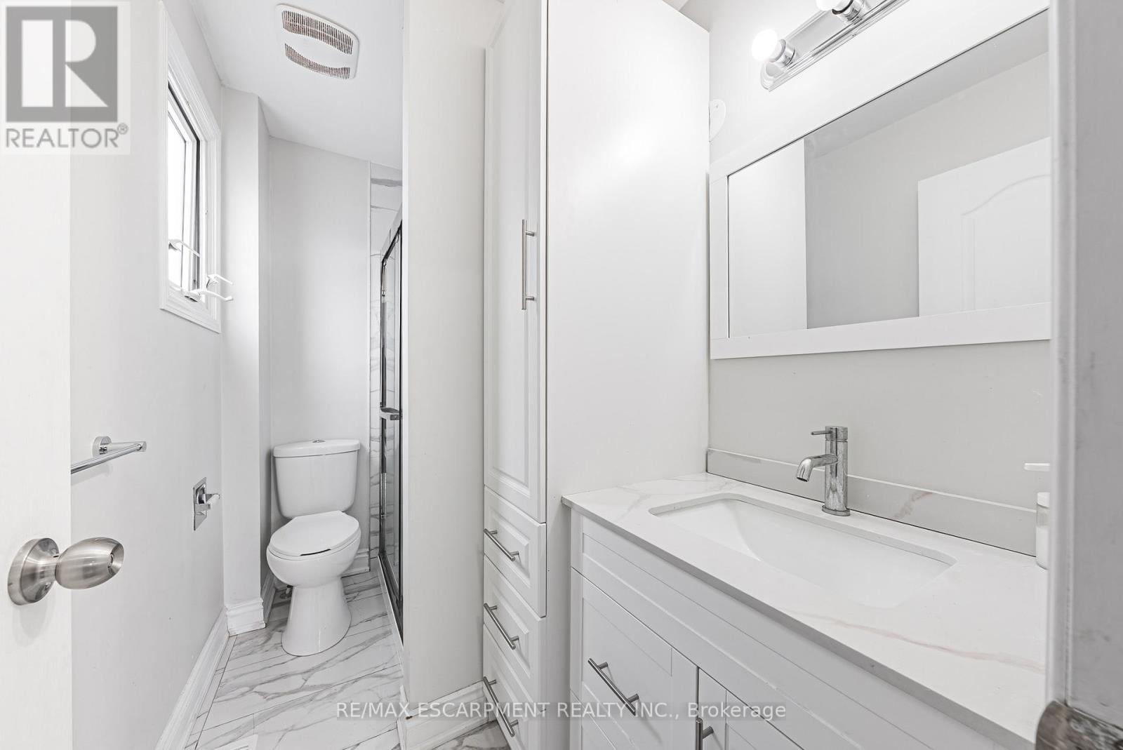 11 Drakes Drive, Hamilton, Ontario  L8E 4G4 - Photo 14 - X13499766