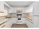 400 Sutton Crescent Unit# 301, Kelowna, BC V1V 1Y3