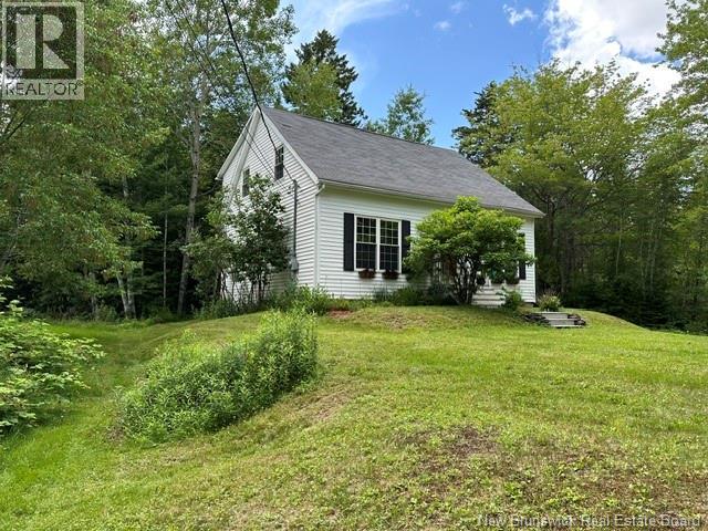84 Tudor Avenue, Charters Settlement, New Brunswick