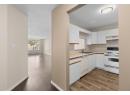 400 Sutton Crescent Unit# 301, Kelowna, BC V1V 1Y3
