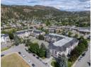400 Sutton Crescent Unit# 301, Kelowna, BC V1V 1Y3