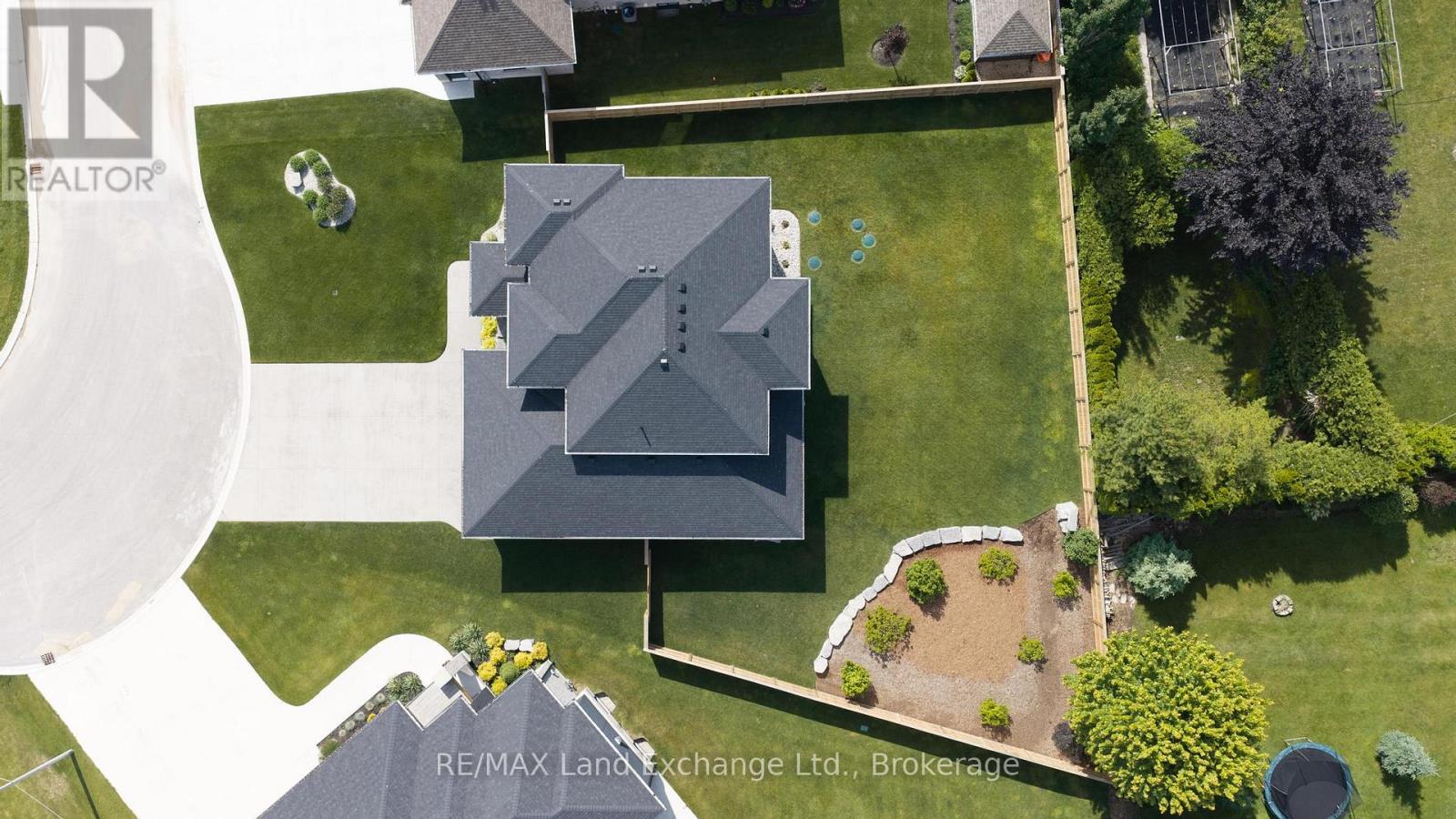 949 Bogdanovic Way, Huron-Kinloss, Ontario  N2Z 0H4 - Photo 3 - X13499842