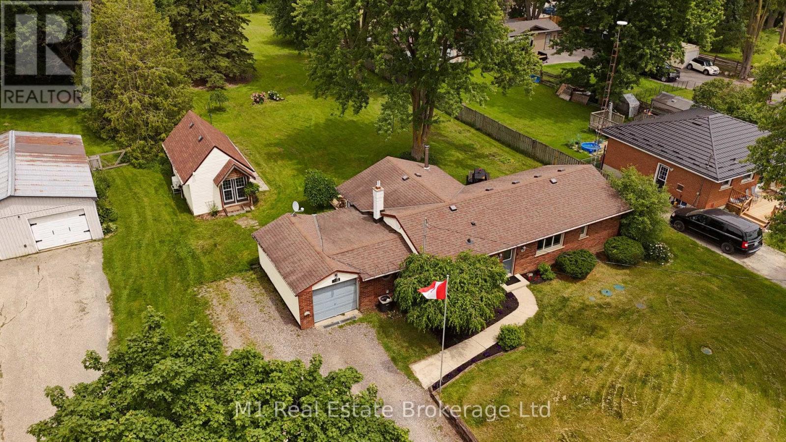120 Wellington 7 Road, Centre Wellington, Ontario  N0B 1S0 - Photo 36 - X13499896
